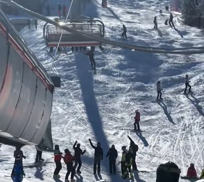 Užas u susjedstvu: Na skijalištu Jahorina dijete palo sa žičare!