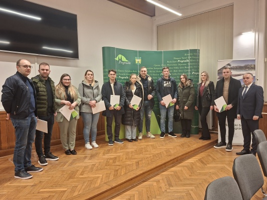 Pregrada: Dodijeljena bespovratna sredstva mladima za gradnju ili kupnju prve nekretnine