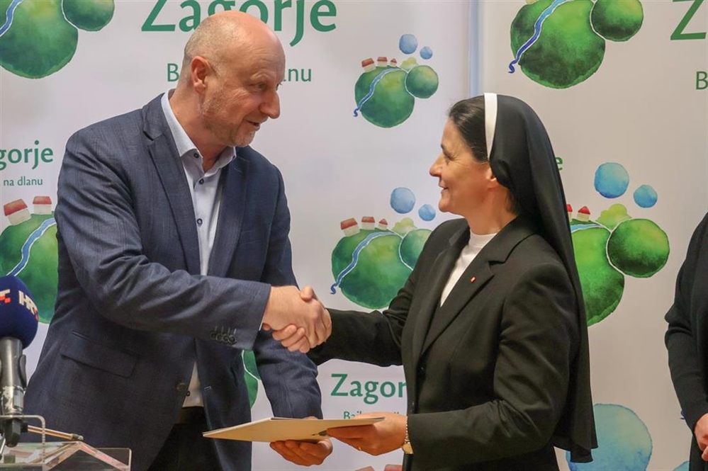 Župan Kolar potpisao ugovor vrijedan 10.000 eura za podršku mladoj osobi bez roditeljske skrbi