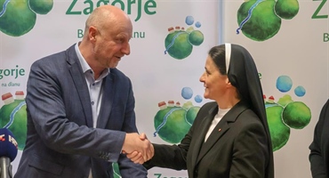 Župan Kolar potpisao ugovor vrijedan 10.000 eura za podršku mladoj osobi bez roditeljske skrbi