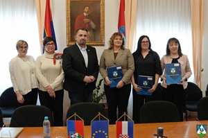 Koprivničko-križevačka županija osigurala 400 tisuća eura za pružanje usluge pomoći u kući starijim osobama