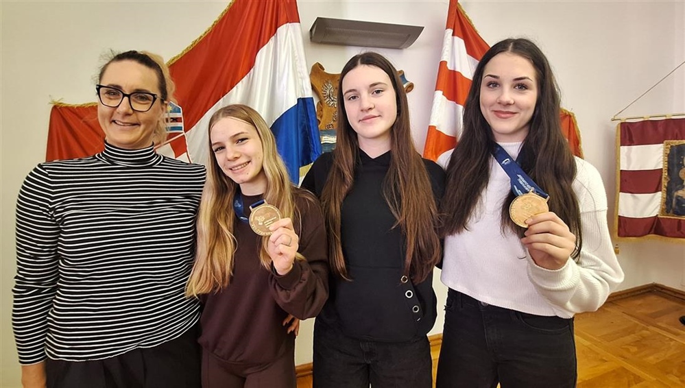 Osvajačice zlata i novi ugovori za centre izvrsnosti u Varaždinska županija