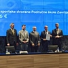 Nova ulaganja Varaždinske županije: Župan Stričak preuzeo ugovore za projekte školskih sportskih dvorana