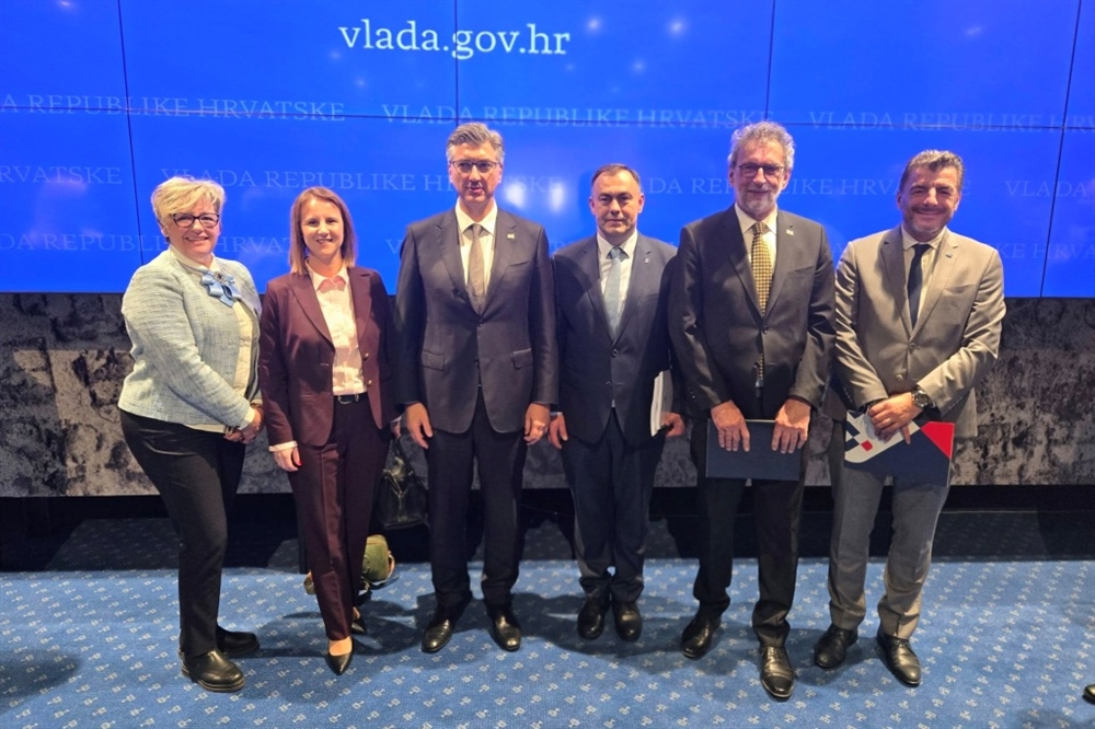 Grad Krapina: Potpisani ugovori za izgradnju nove škole i sportske dvorane vrijedni više od 13 milijuna eura