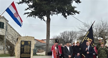 U Suhovarima otkriven spomenik poginulim pripadnicima 7. gardijske brigade „Puma“ povodom 33. obljetnice akcije „Drače“