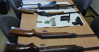 Policija 63-godišnjaku pretresla kuću: pronašli ilegalno oružje, streljivo i spremnike oružja