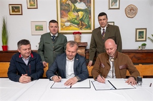 Župan Stričak potpisao nove desetogodišnje ugovore: S 30 lovišta u Varaždinskoj županiji nastavljaju upravljati lovačka društva