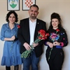 Župan Golubić i zamjenik Rajn povodom Dana žena zaposlenicama podijelili ruže
