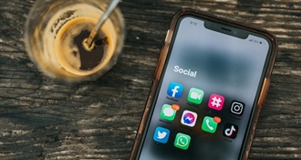 Viralni trendovi: kako jedan sadržaj pokreće internet i oblikuje naša mišljenja?