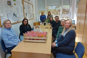 I u Bednji se obilježava Dan žena: načelnik Poljak obišao vrtić, škole i gerontodomaćice te pozvao na predstavu