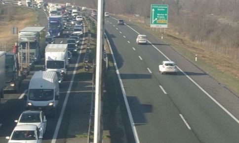 Prometna nesreća na autocesti - Kolona kod Zagreba duga dva kilometra