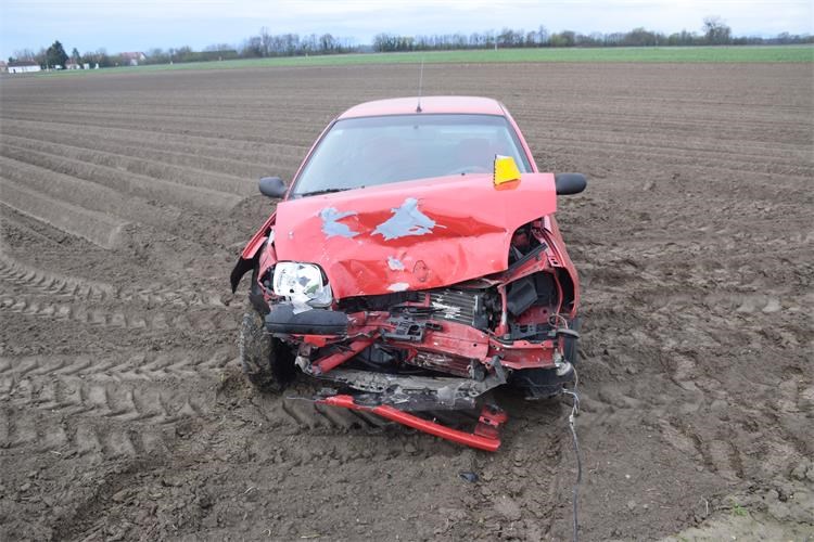 U frontalnom sudaru u Međimurju, ozlijeđena putnica: nesreću izazvao 18-godišnjak