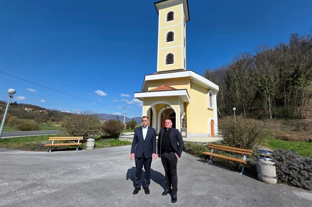Gradonačelnik Gregurović obišao obnovljenu kapelu u Donjoj Šemnici: Brinemo o svim dijelovima grada i kvaliteti života naših građana