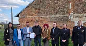 Povijesni dan za Stubičku Slatinu: Gradonačelnik Šimunić potpisao ugovor za rekonstrukciju vatrogasnog i društvenog doma