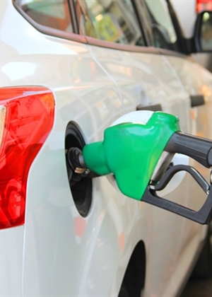 Potrošnja goriva može se smanjiti i za više od 30 posto - donosimo savjete prometnog stručnjaka!