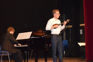 Mladi virtuoz Roberto Hren održao koncert u Mariji Bistrici – publika uživala u mnogim izvedbama na tamburi