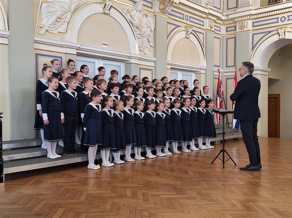 Na Smotri glazbenog stvaralaštva djece i mladeži Varaždinske županije najbolje "Uršuline zvjezdice"