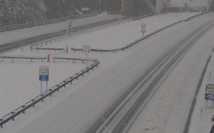 Stigla žestoka promjena vremena - pada snijeg, za dio zemlje izdan crveni alarm