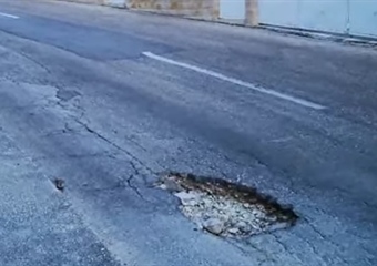 Kako naplatiti štetu na vozilu zbog loše ceste? Evo što prvo morate učiniti