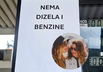 Jezik na godišnjem: Oglasi, naslovi i komentari koji žive svoj život – nasmijte se uz gotovo nevjerojatne greške!