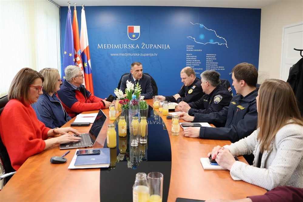 Sve službe civilne zaštite Međimurske županije u pripravnosti – škole rade normalno, zbog jakog vjetra preporučaju izbjegavanje parkova i otvorenih površina