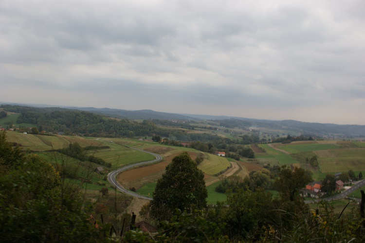 Sivi oblaci i hladan vjetar obilježit će dan u većem dijelu zemlje