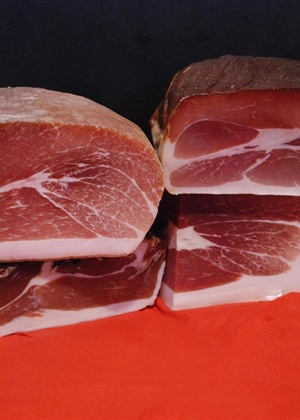 Kako da vam šunka za Uskrs bude mekana i sočna? Ovaj trik je ključan