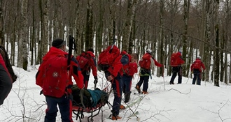 HGSS preko sedam sati spašavao dvoje stranaca, izgubili su se u šumi kod Plitvičkih jezera
