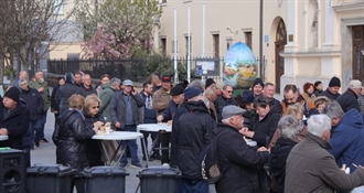 Na Veliki petak  u Čakovcu podijeljeno 1.200 porcija prženih srdela