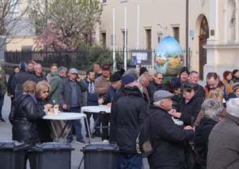 Na Veliki petak  u Čakovcu podijeljeno 1.200 porcija prženih srdela