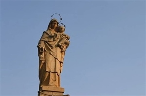 Sramotna krađa kraj Đurđevca: Lopov ukrao kip Blažene Djevice Marije – župljani zgroženi