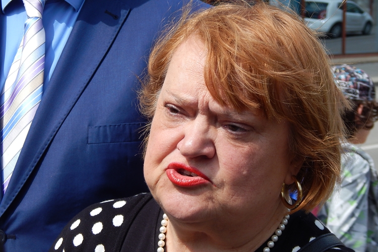 Ponovno preslagivanja u Saboru: Mrak Taritaš u klubu Centra i NPS-a?