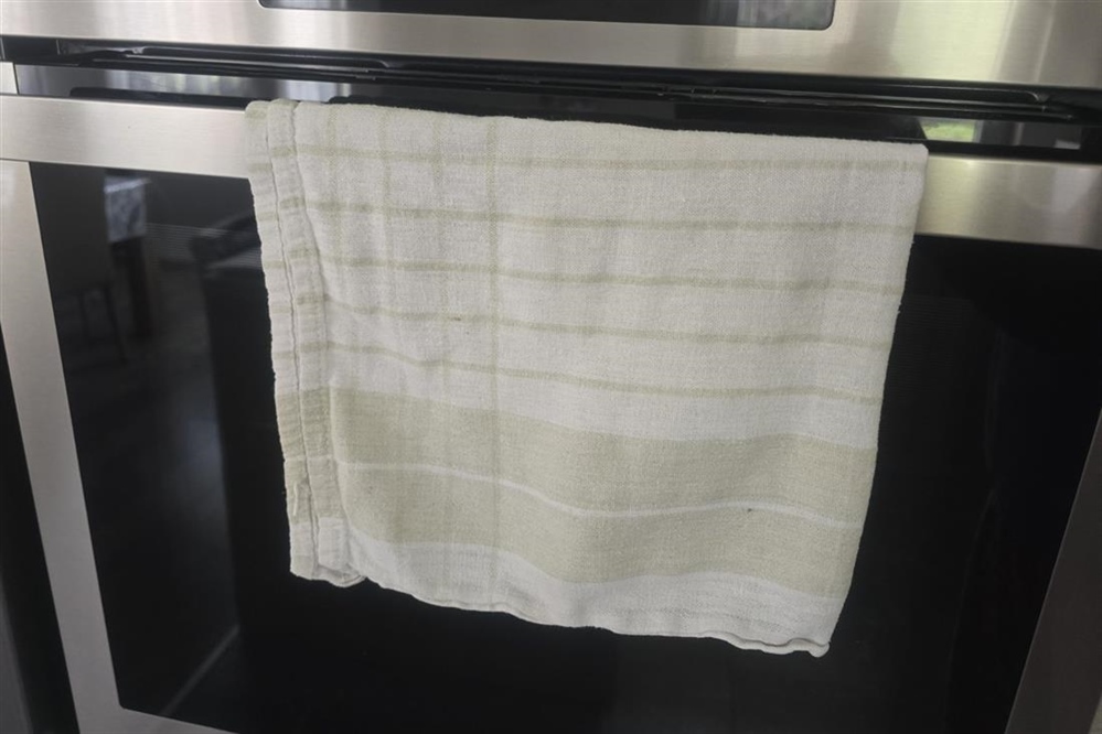 Držite krpu na pećnici? Možda bolje da odmah prestanete
