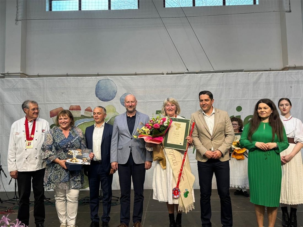 Ovogodišnja pobjednica manifestacije “Babičini kolači“ je Josipa Stojić iz Zagorskih Sela