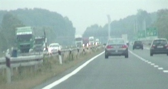 SULUDO I OPASNO: Otac snimao sina (18) kako autom juri i luduje na A3 - sve objavio na društvenim mrežama