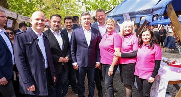 Župan Golubić otvorio manifestaciju „Tradicija naših starih“, proslavu uz Dan županije uveličao i predsjednik Milanović