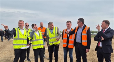 Ministar Oleg Butković uvjerio se u dobar napredak radova prve faze izgradnje brze ceste od Varaždina do Krapine