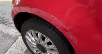 Imate sitnu ogrebotinu na autu? Ovaj trik će vam pomoći da to riješite potpuno besplatno