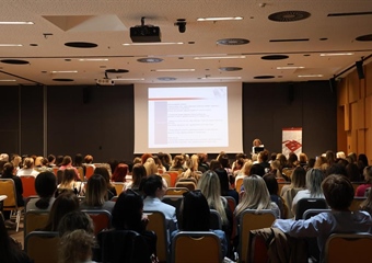 U Termama Tuhelj stručni skup za odgojitelje: ''Kultura dječjeg  vrtića za sretno odrastanje'', okupljene pozdravila zamjenica župana Petek