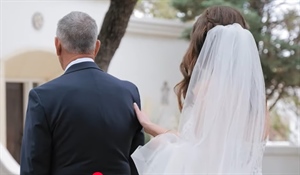 Veza s puno starijim partnerom/partnericom: ljubav ili novac – većina to ne odobrava, a vi?