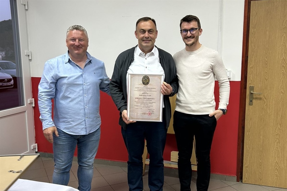 Ivica Cvrtila na čelu Gradskog puhačkog orkestra Krapina, Gregurović proglašen počasnim članom