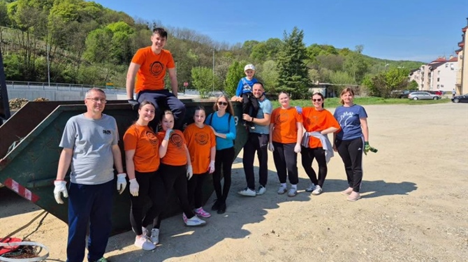 „Zelena čistka za čiste Toplice“: Brojni građani odazvali se akciji čišćenja Varaždinskih Toplica