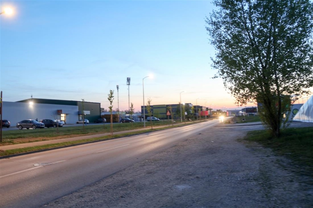 Čakovec dobio novu javnu rasvjetu uz pješačku stazu kod SRC-a Mladost