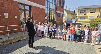 Mali čuvari prirode: djeca u Jalžabetu sadila lavandu za pčele