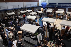 Brojni učenici i izlagači okupili se na Sajmu strukovnih vještina, župan Posavec istaknuo važnost ulaganja u strukovno obrazovanje