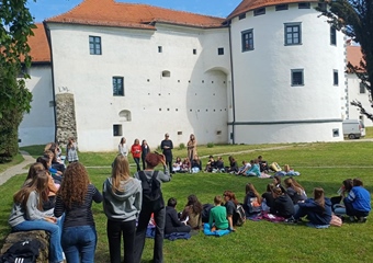 Varaždin: Dan planeta Zemlje članovi dječjih foruma i vijećnici obilježili na Starom gradu