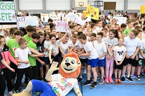 Sport i druženje u Novom Marofu okupili brojne osnovnoškolce – najuspješniji su bili Tigrovi i Loptice