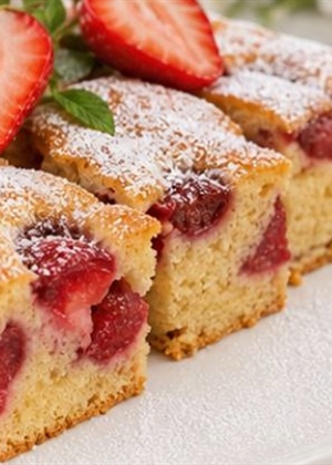 Recept za brzi kolač od jagoda - sočan desert gotov za 15 minuta
