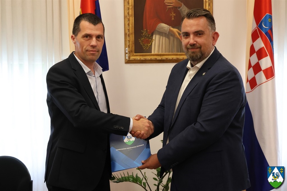 Koprivničko-križevačka županija donirala slike Rotary Clubu Koprivnica za stipendiranje nadarenih učenika