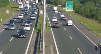 Kaos na autocestama - Nesreća na A3 i požar na A4 usporili jutarnji promet